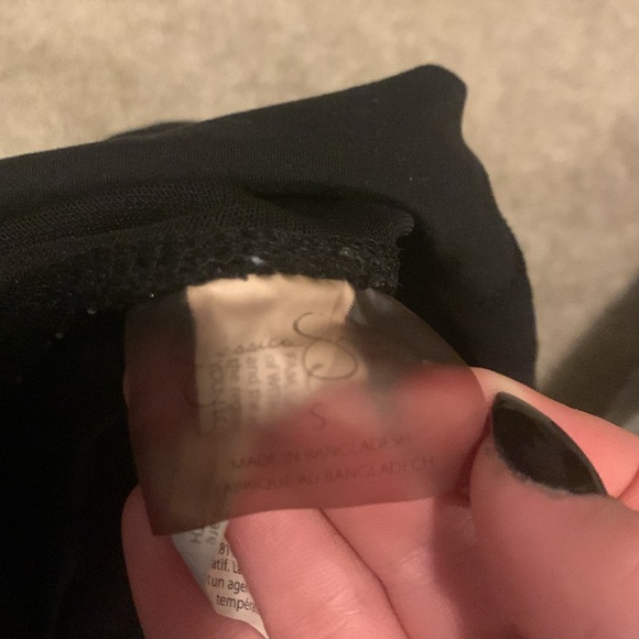 Jessica Simpson Black biker shorts - Picture 5 of 5